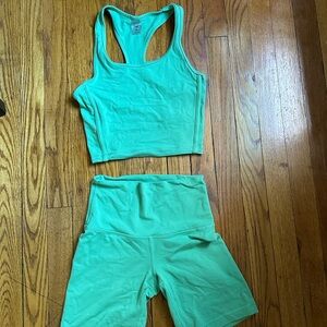 TNA by Aritzia Green Athletic Set